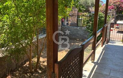 Çeşme'nin Balıkçı Kasabası Ildır'da Satılık Yazlık