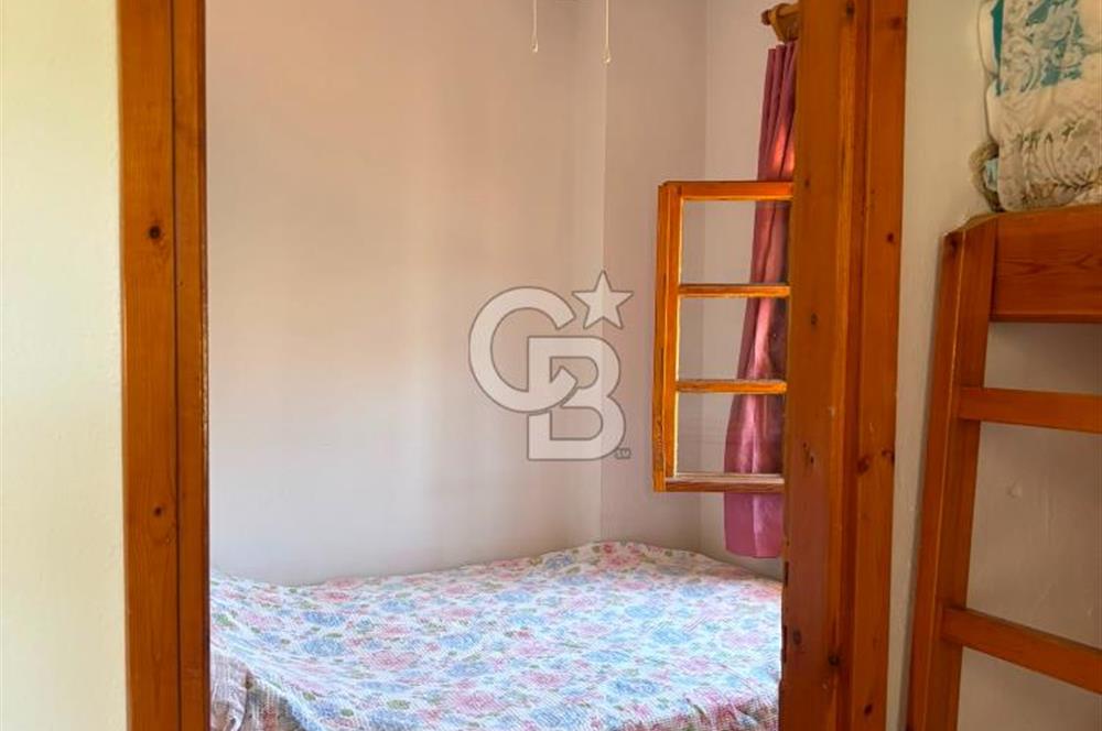 Çeşme'nin Balıkçı Kasabası Ildır'da Satılık Yazlık