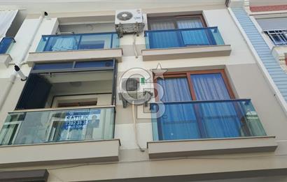 İZBANA VE HASTANEYE YAKIN - EŞYALI, MASRAFSIZ SATILIK DAİRE