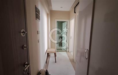 İZBANA VE HASTANEYE YAKIN - EŞYALI, MASRAFSIZ SATILIK DAİRE
