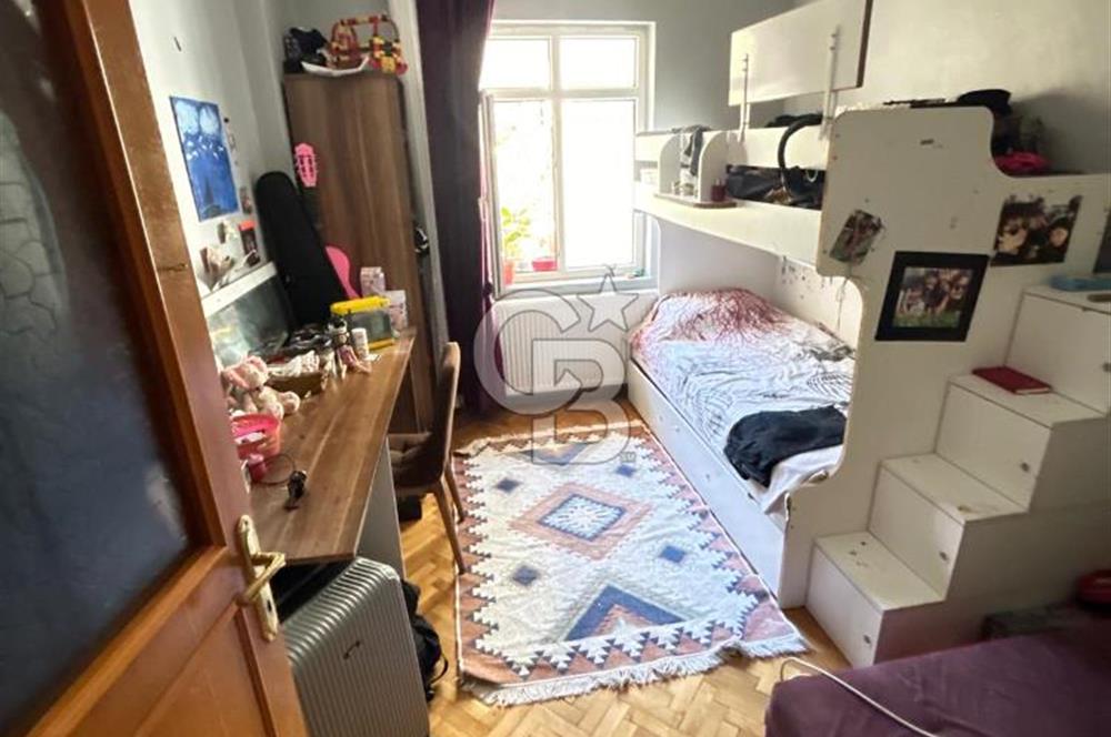 meclis mahallesinde satılık 3+1 ara kat daire