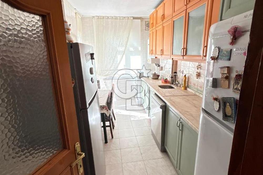 meclis mahallesinde satılık 3+1 ara kat daire