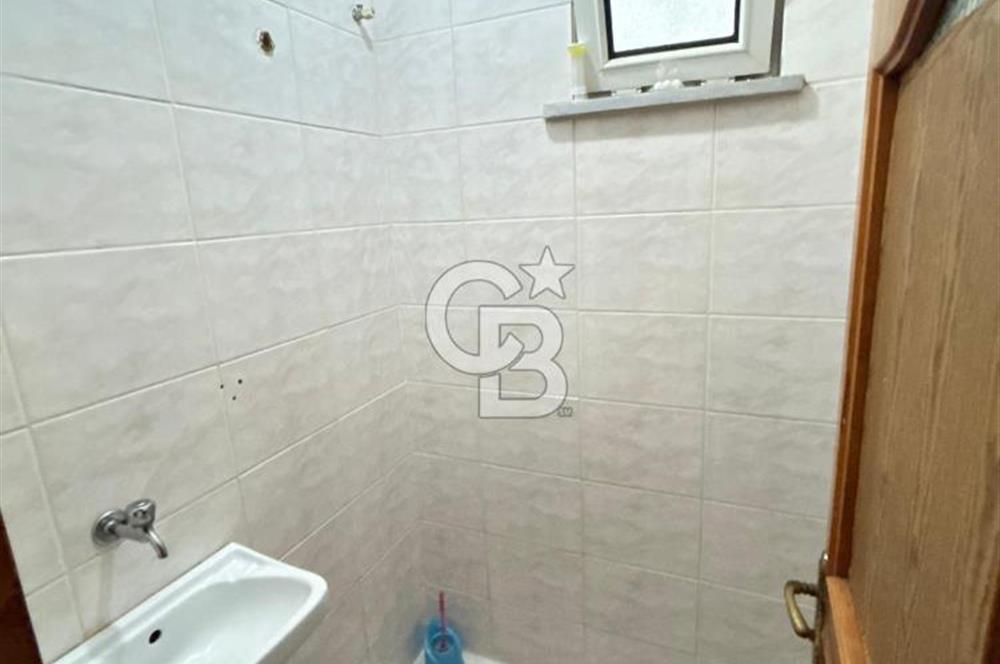 meclis mahallesinde satılık 3+1 ara kat daire