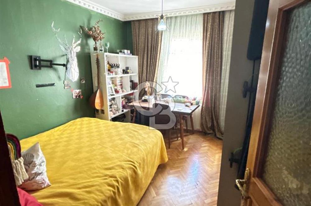 meclis mahallesinde satılık 3+1 ara kat daire