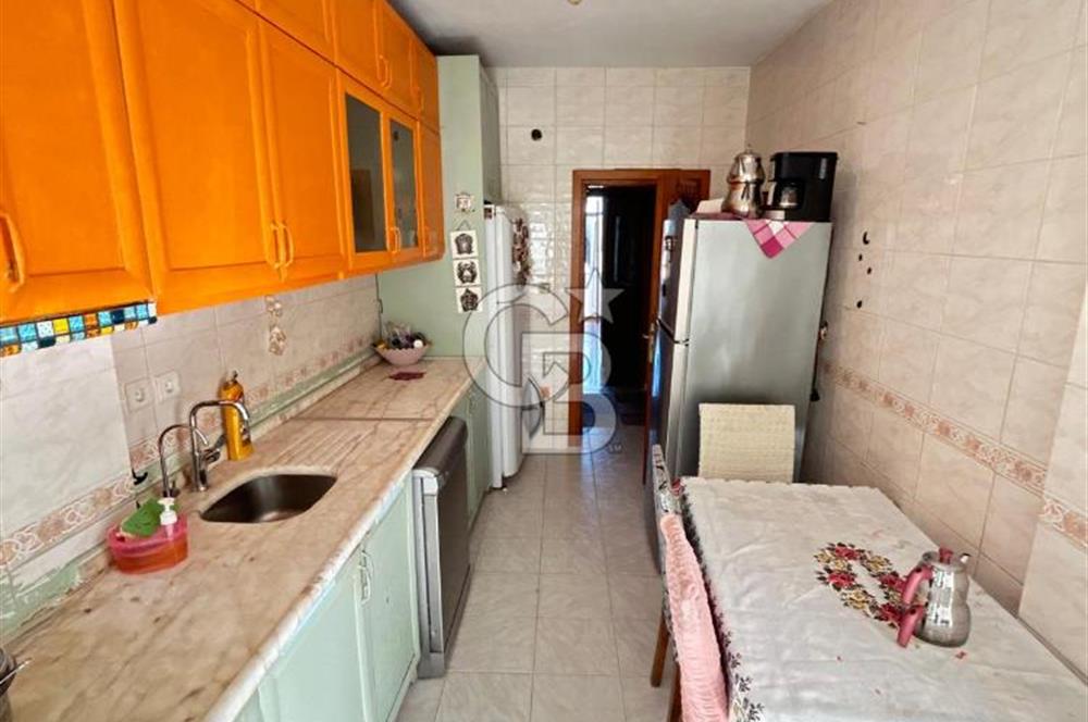 meclis mahallesinde satılık 3+1 ara kat daire