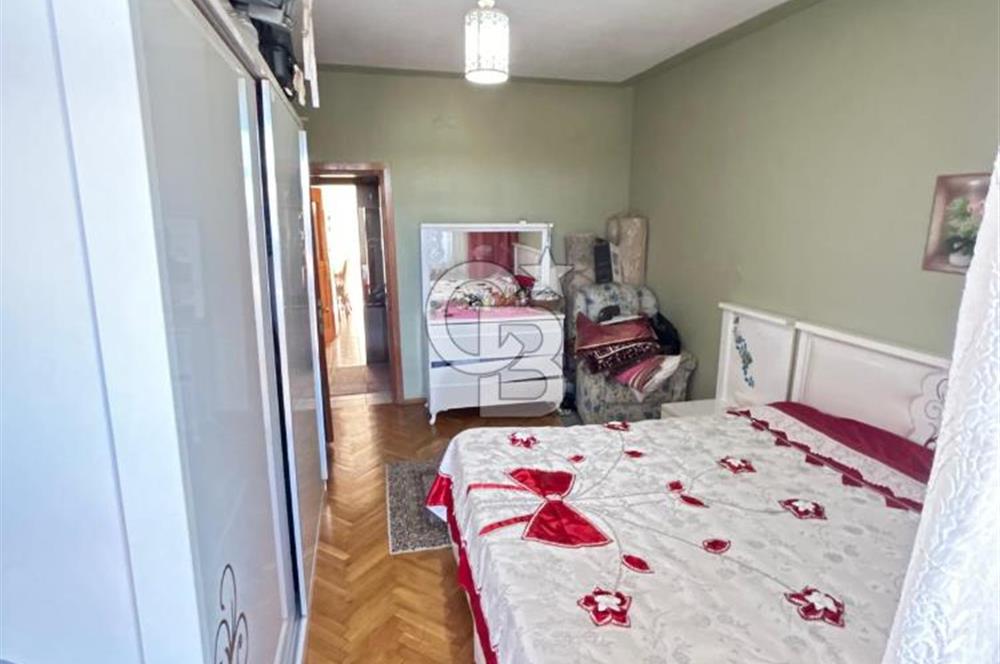 meclis mahallesinde satılık 3+1 ara kat daire