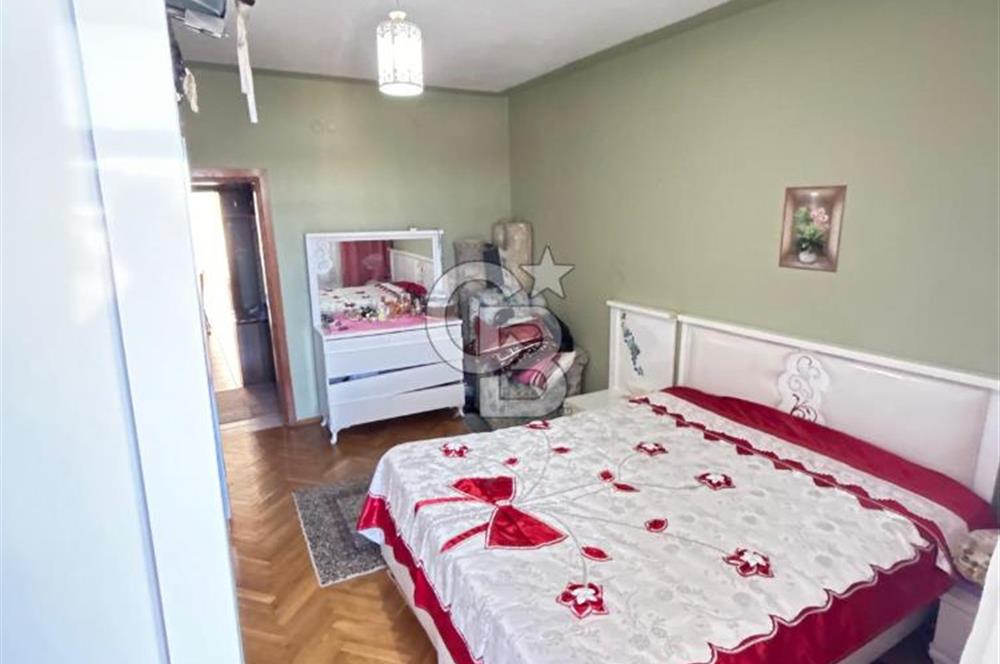 meclis mahallesinde satılık 3+1 ara kat daire
