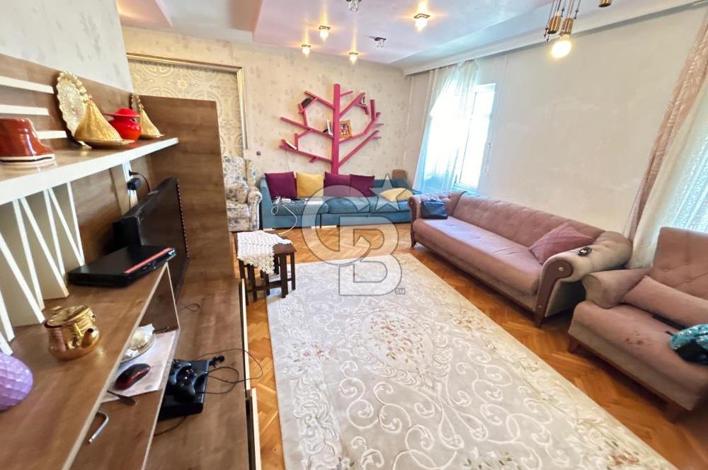 meclis mahallesinde satılık 3+1 ara kat daire