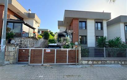 Güzelbahçe Kahramandere Okullar Bölgesinde Satılık Villa