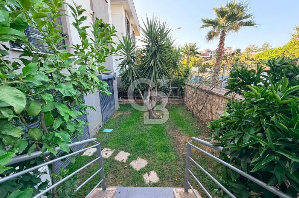 Güzelbahçe Kahramandere Okullar Bölgesinde Satılık Villa