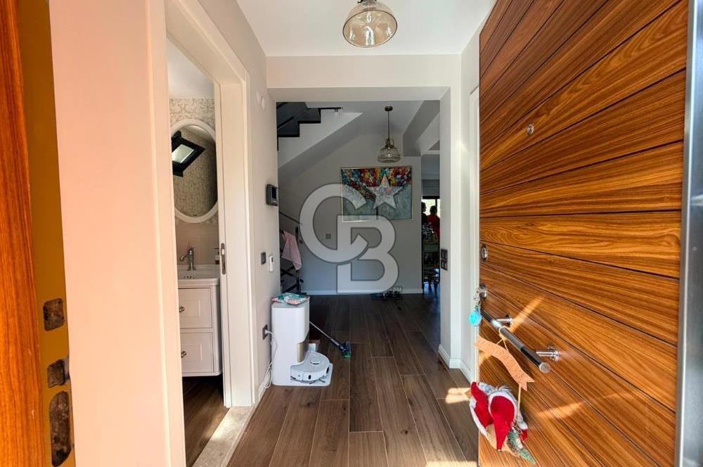 Güzelbahçe Kahramandere Okullar Bölgesinde Satılık Villa