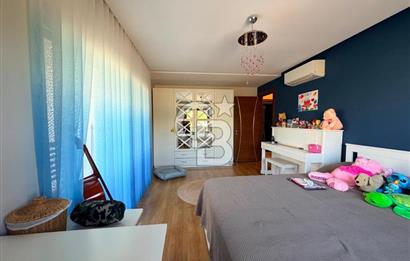 Güzelbahçe Kahramandere Okullar Bölgesinde Satılık Villa