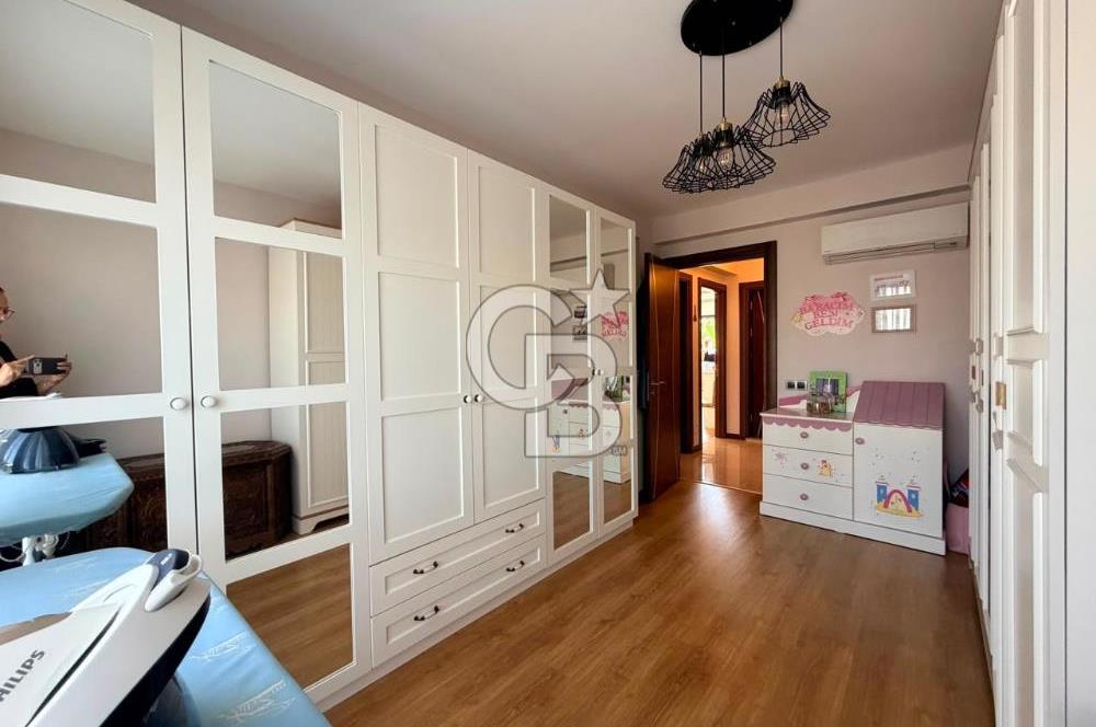 Güzelbahçe Kahramandere Okullar Bölgesinde Satılık Villa