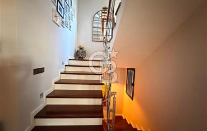Güzelbahçe Kahramandere Okullar Bölgesinde Satılık Villa