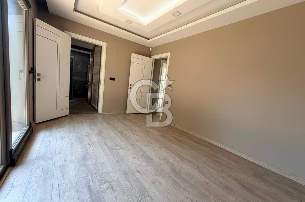Güzelbahçe Yalı Mahallesi Deniz Manzaralı Satılık 3+1 Daire