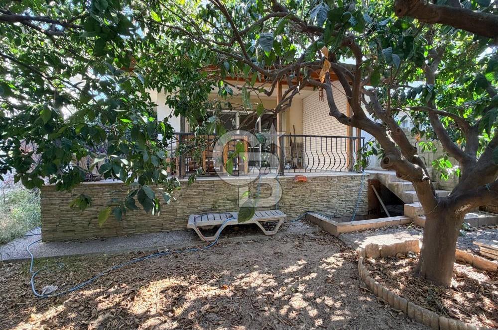 Narlıdere Limanreis'te 3+1 Satılık Villa