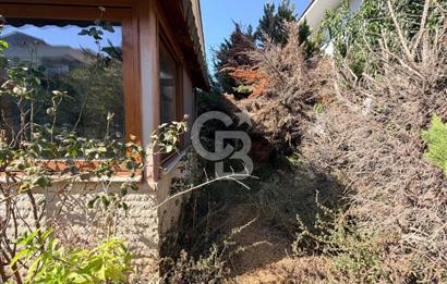 Narlıdere Limanreis'te 3+1 Satılık Villa