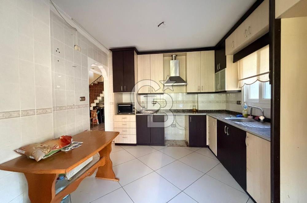 Narlıdere Limanreis'te 3+1 Satılık Villa