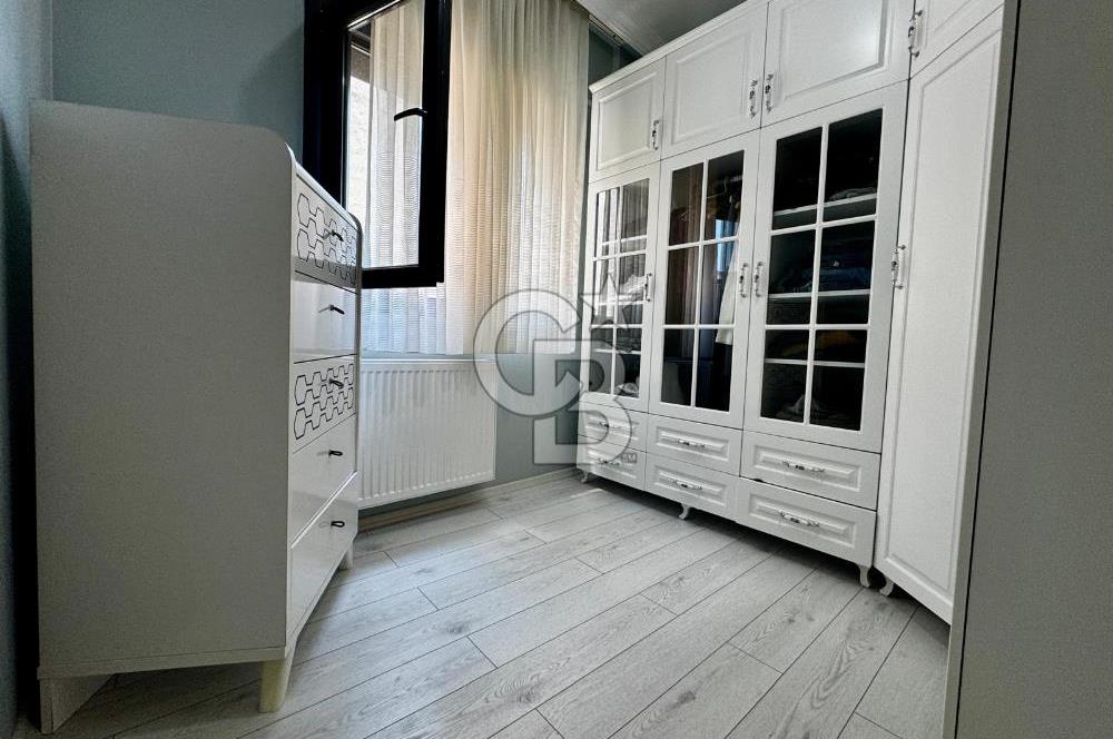 Buca Metroya 5dk. 2x120 m² Bahçeli Teraslı Sığınaklı Komple Bina