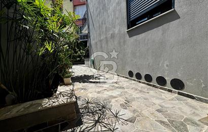 Buca Metroya 5dk. 2x120 m² Bahçeli Teraslı Sığınaklı Komple Bina