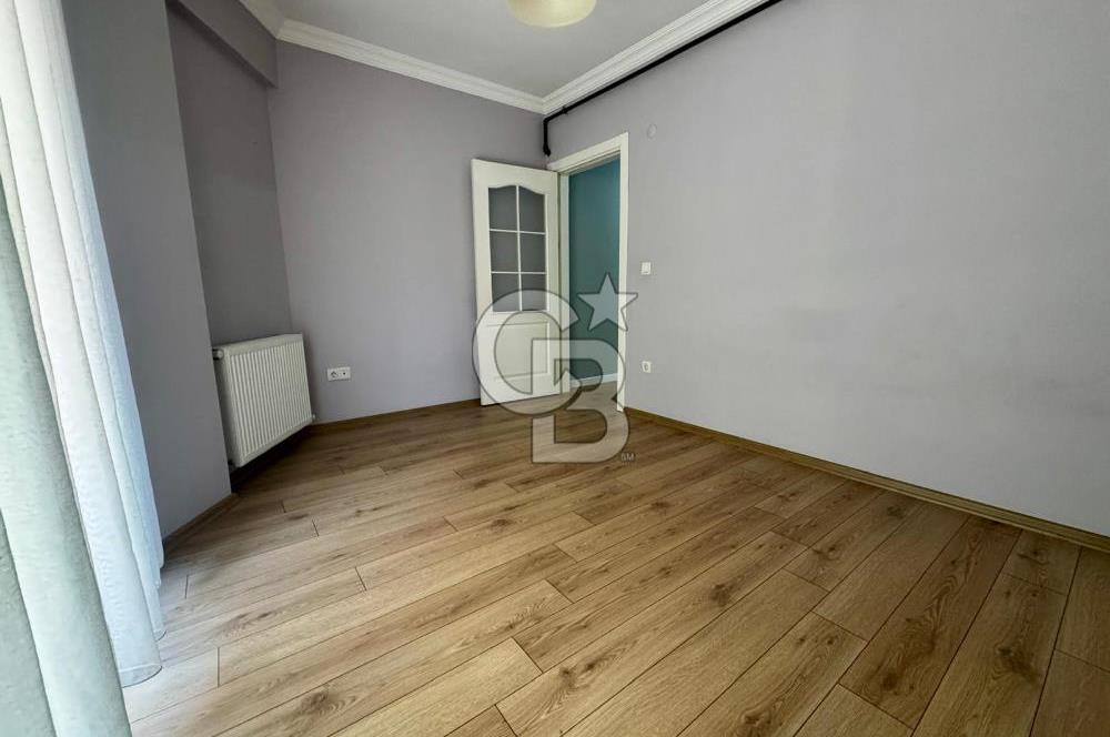 Buca Metroya 5dk. 2x120 m² Bahçeli Teraslı Sığınaklı Komple Bina