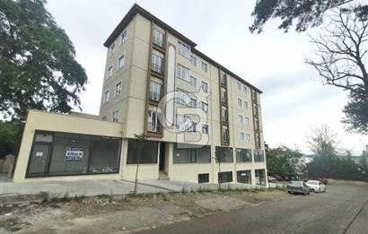KİRALIK HADIMKÖY MERKEZDE HASTANE KARŞISI 110 M² TİCARİ DÜKKAN