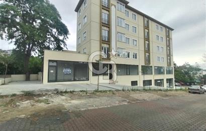 KİRALIK HADIMKÖY MERKEZDE HASTANE KARŞISI 110 M² TİCARİ DÜKKAN