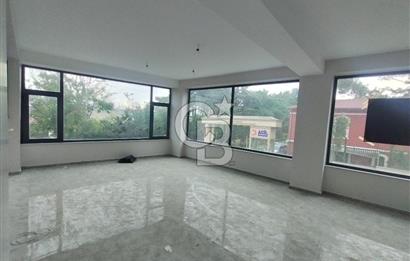KİRALIK HADIMKÖY MERKEZDE HASTANE KARŞISI 110 M² TİCARİ DÜKKAN