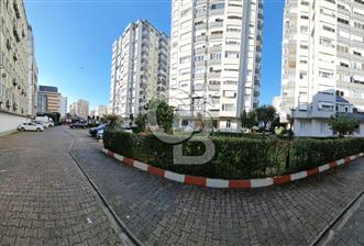 Seçkin Konaklar Sitesinde Deniz Manzaralı 3+1 - 3 - 373441