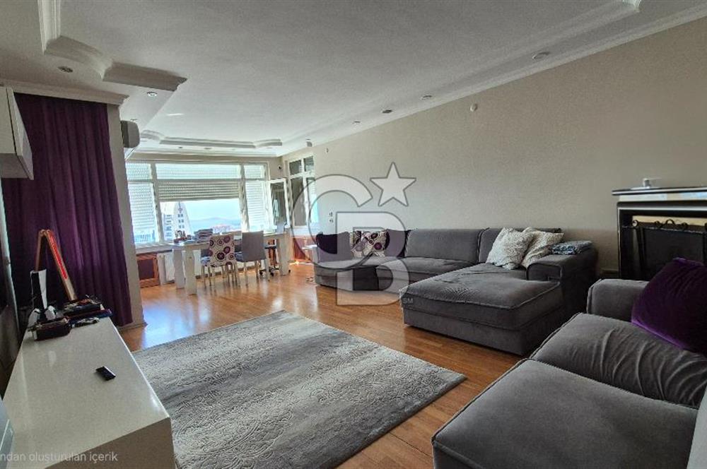 Seçkin Konaklar Sitesinde Deniz Manzaralı 3+1