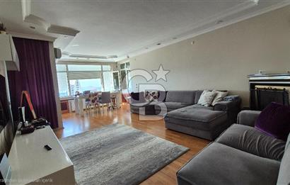 Seçkin Konaklar Sitesinde Deniz Manzaralı 3+1