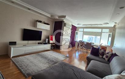Seçkin Konaklar Sitesinde Deniz Manzaralı 3+1
