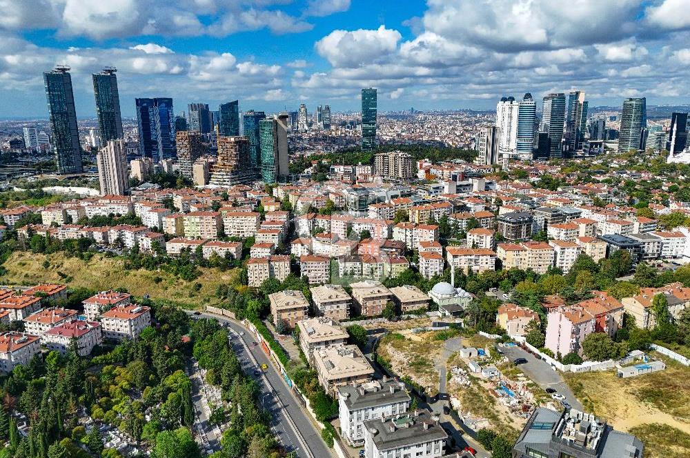 FIRSAT,AKMERKEZİN KARŞISINDA YATIRIMLIK 1+1