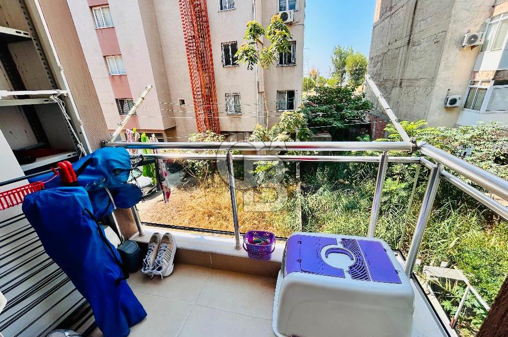 BAYRAKLI MERKEZİNDE SATILIK MASRAFSIZ ARA KAT DAİRE