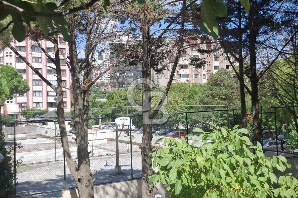 BAHÇEŞEHİR MERKEZDE YEŞİLLİKLER İÇİNDE MANZARALI 3+1 EŞYALI