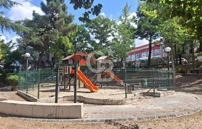 BAHÇEŞEHİR MERKEZDE YEŞİLLİKLER İÇİNDE MANZARALI 3+1 EŞYALI
