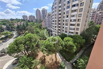 BAHÇEŞEHİR MERKEZDE YEŞİLLİKLER İÇİNDE MANZARALI 3+1 EŞYALI - 1 - 373373
