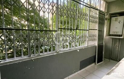 Ömer Hayyam caddesi üzerinde Satılık 2+1 Daire