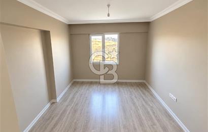 Pursaklar Karşıyaka'da Kiralık 5+1 Geniş Çatı Dubleksi