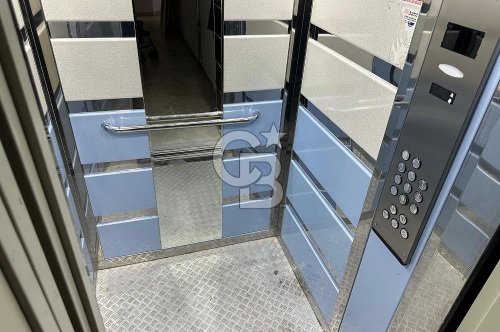 Pursaklar Karşıyaka'da Kiralık 5+1 Geniş Çatı Dubleksi