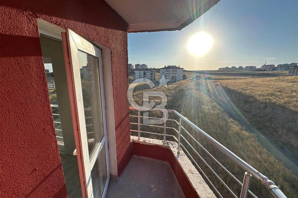 Pursaklar Karşıyaka'da Kiralık 5+1 Geniş Çatı Dubleksi
