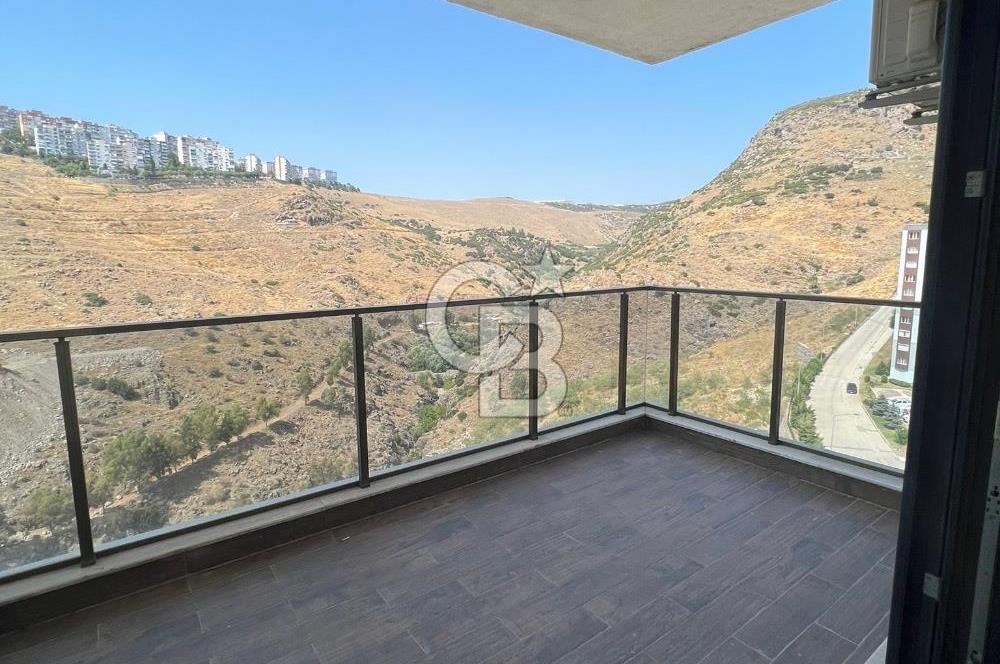 PARK YAŞAM SANTORİNİ'DE DENİZ MANZARALI SATILIK 3+1 DAİRE