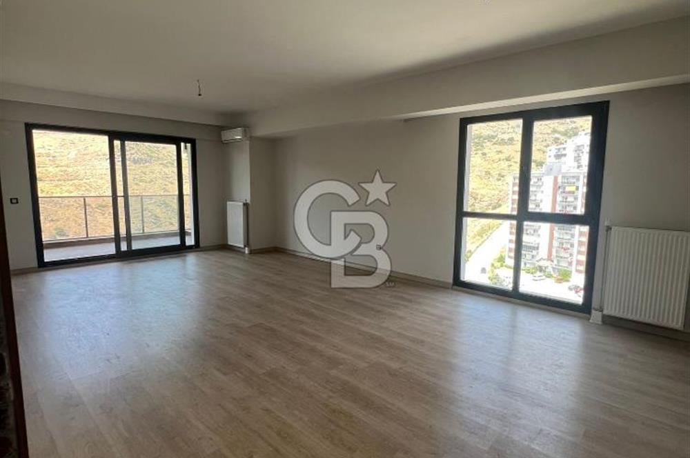 PARK YAŞAM SANTORİNİ'DE DENİZ MANZARALI SATILIK 3+1 DAİRE