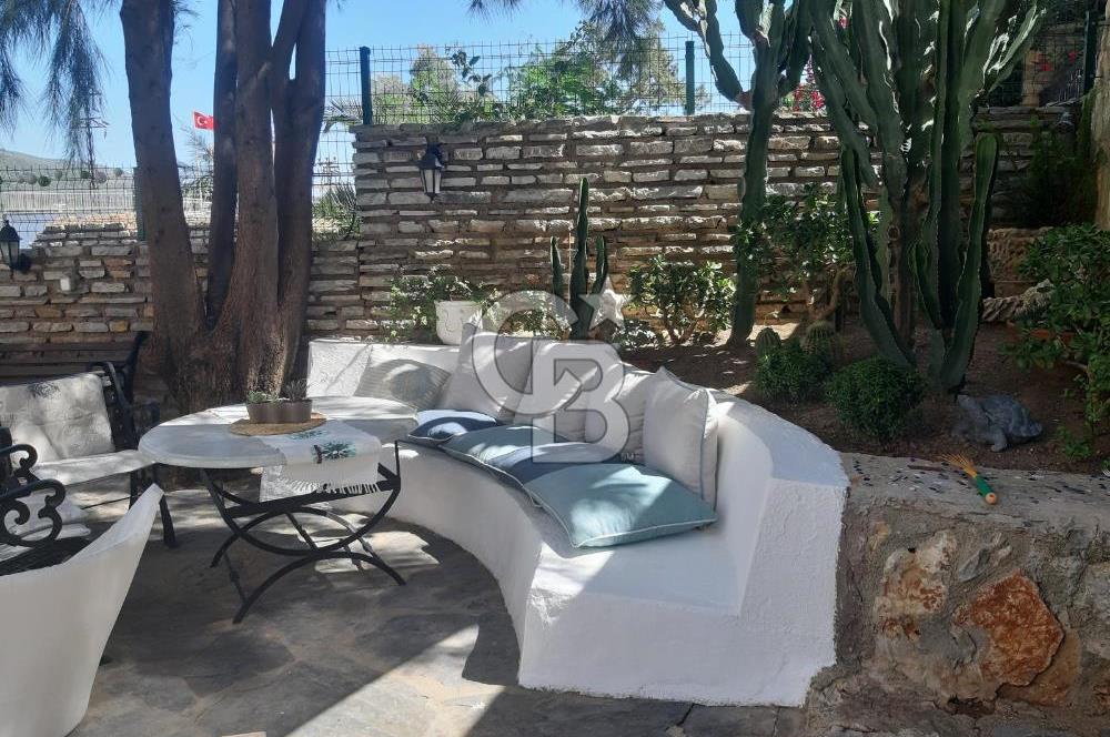 BODRUM TORBA'DA SATILIK MÜSTAKİL GENİŞ BAHÇELİ DUBLEX MESKEN