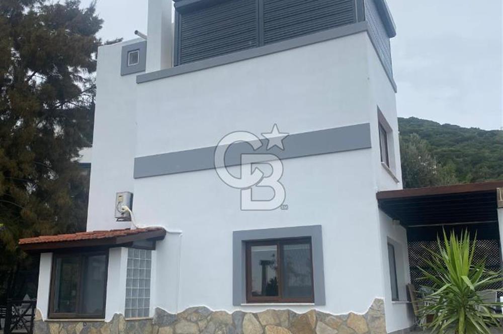 BODRUM TORBA'DA SATILIK MÜSTAKİL GENİŞ BAHÇELİ DUBLEX MESKEN