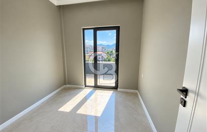 BAŞİSKELE YEŞİLYURT MAHALLESİ SATILIK SİTE İÇİ 2+1 DUBLEKS DAİRE