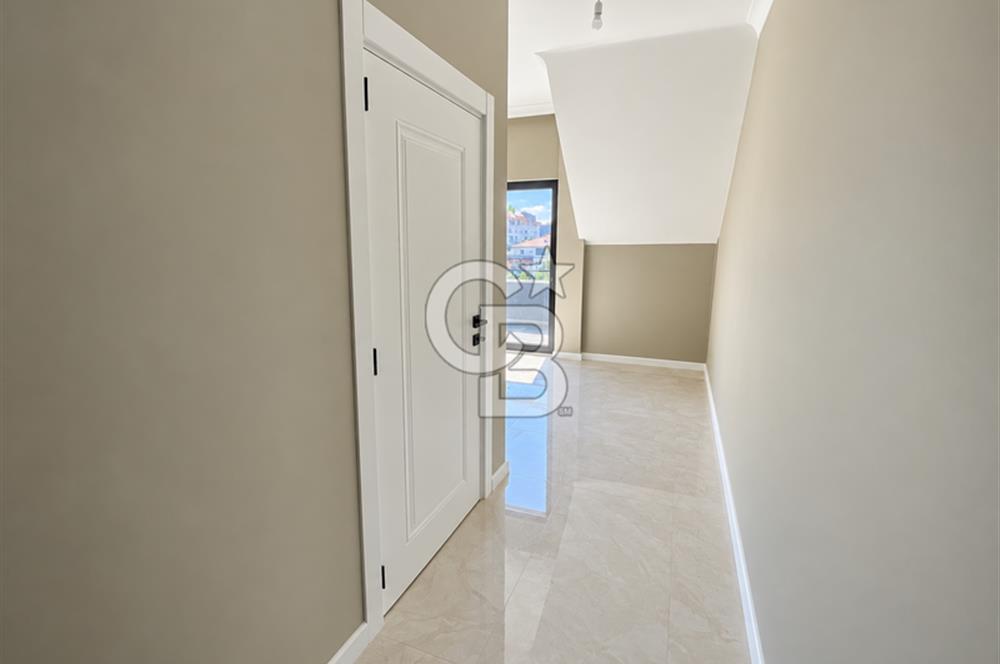 BAŞİSKELE YEŞİLYURT MAHALLESİ SATILIK SİTE İÇİ 2+1 DUBLEKS DAİRE