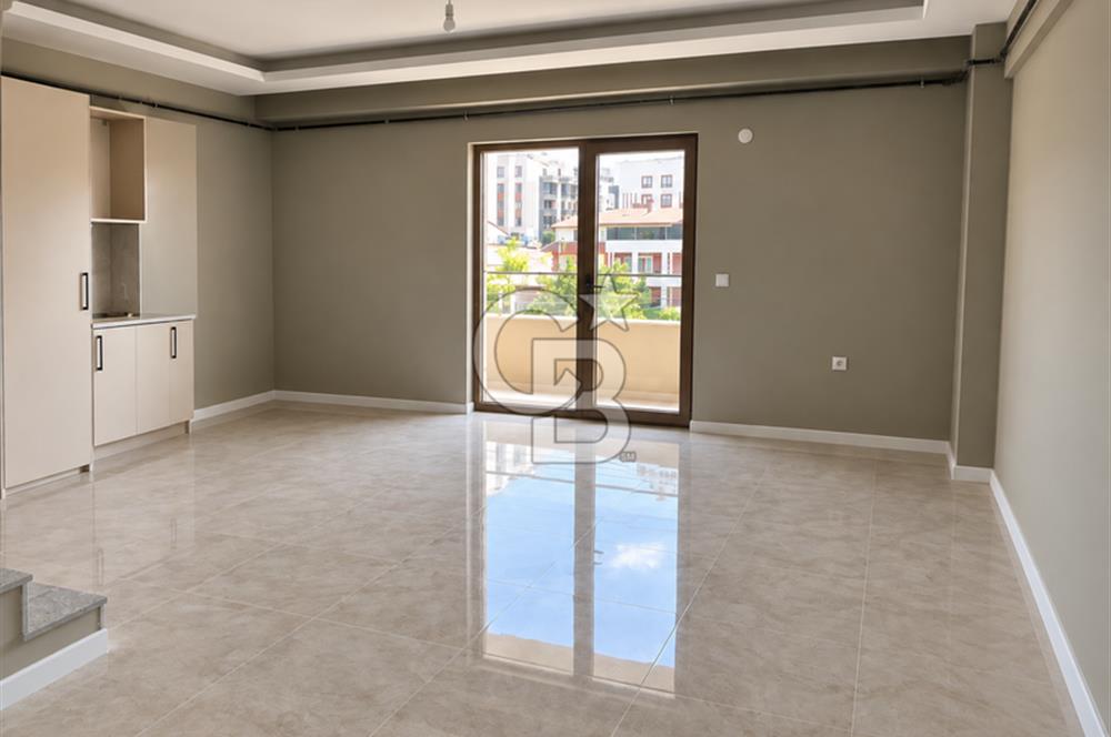 BAŞİSKELE YEŞİLYURT MAHALLESİ SATILIK SİTE İÇİ 2+1 DUBLEKS DAİRE