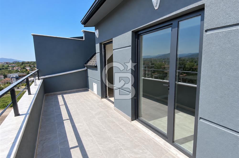 BAŞİSKELE YEŞİLYURT MAHALLESİ SATILIK SİTE İÇİ 2+1 DUBLEKS DAİRE