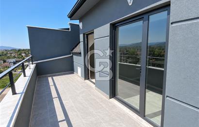 BAŞİSKELE YEŞİLYURT MAHALLESİ SATILIK SİTE İÇİ 2+1 DUBLEKS DAİRE